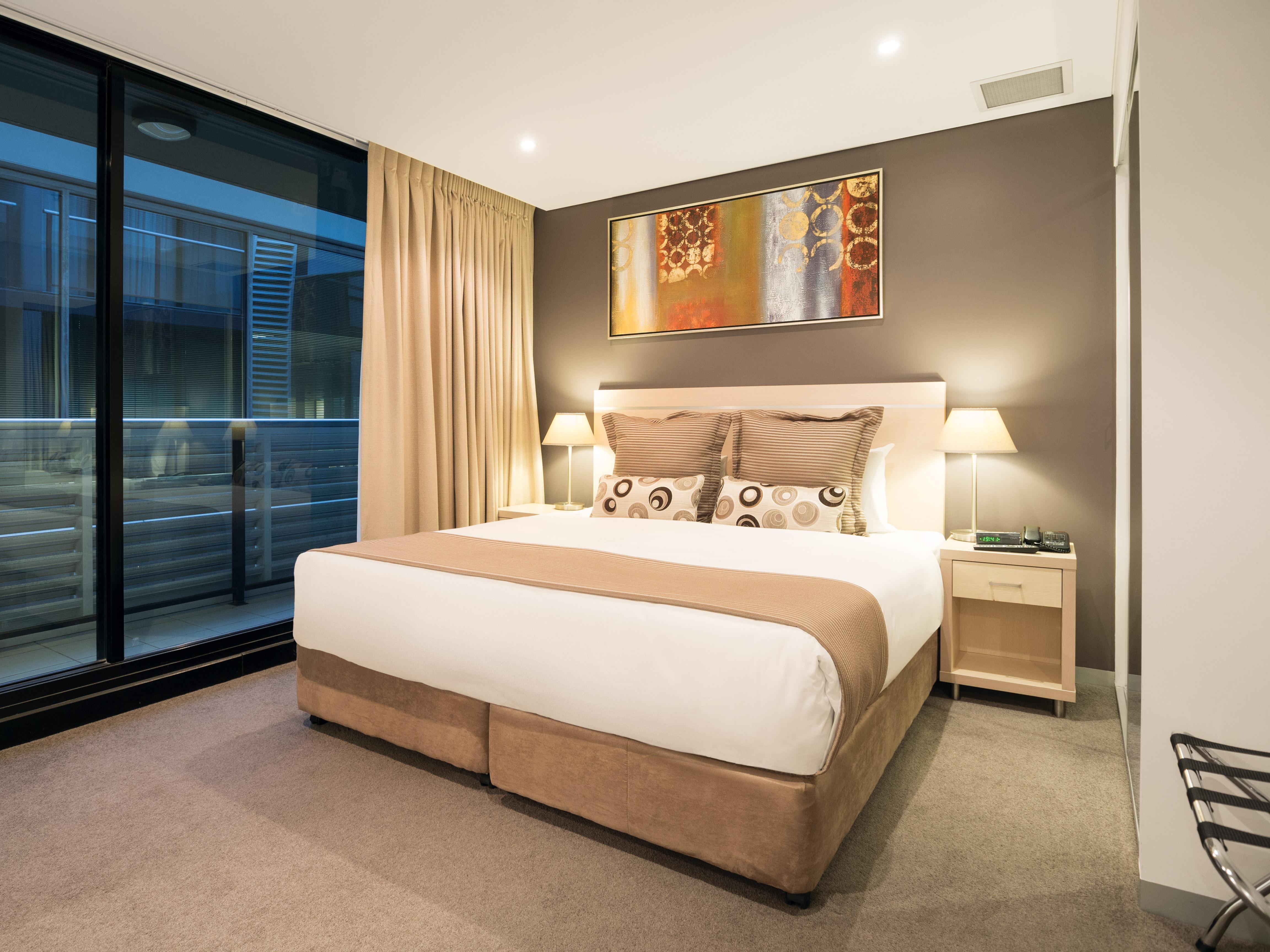 Oaks Adelaide Horizons Suites Экстерьер фото