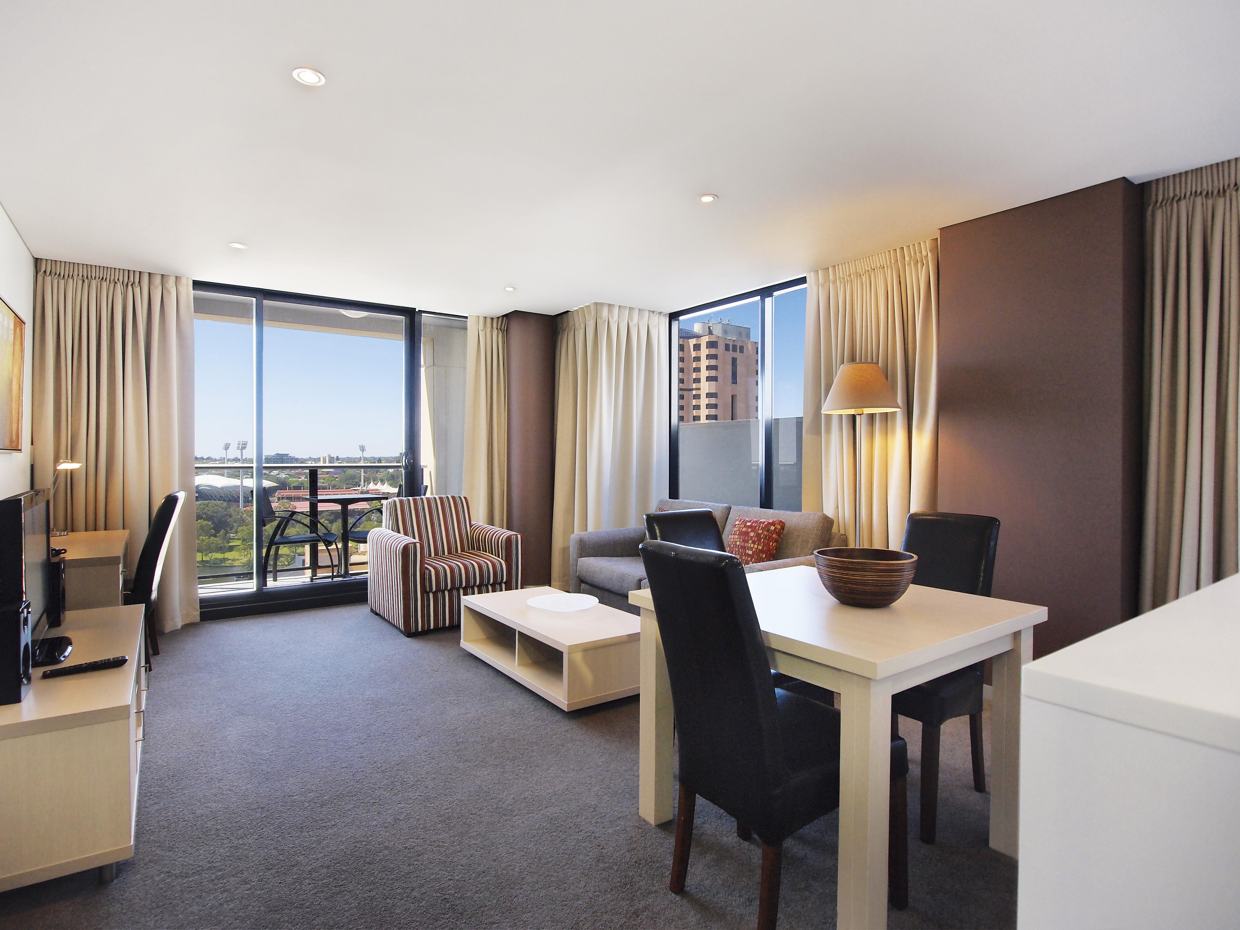 Oaks Adelaide Horizons Suites Номер фото