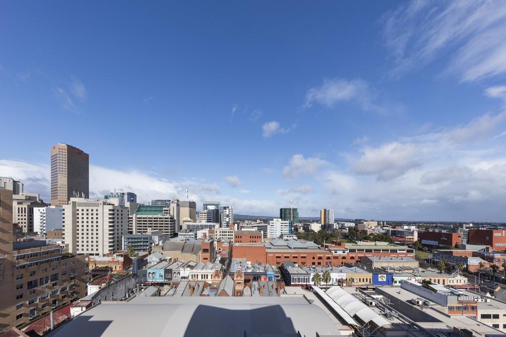 Oaks Adelaide Horizons Suites Экстерьер фото