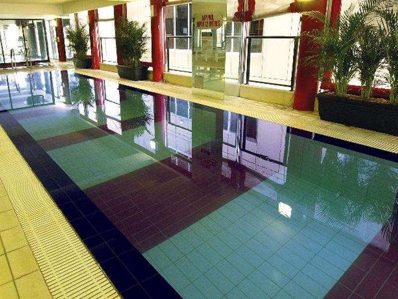 Oaks Adelaide Horizons Suites Экстерьер фото