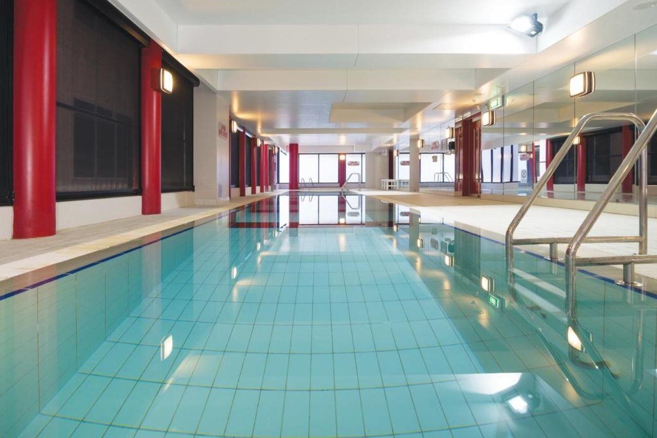 Oaks Adelaide Horizons Suites Экстерьер фото